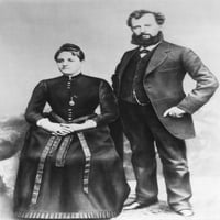 Ottmar Mergenthaler n. Американски изобретател. Сниман със съпругата си. Печат на плакат от